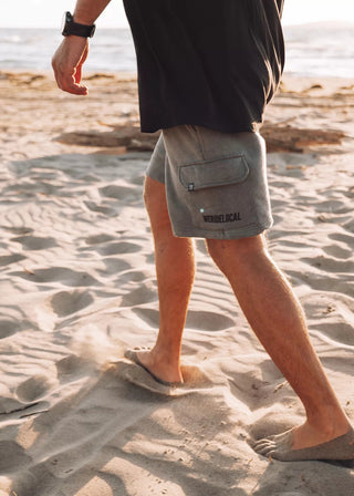 DAILY ANTHRACITE CARGO SHORTS