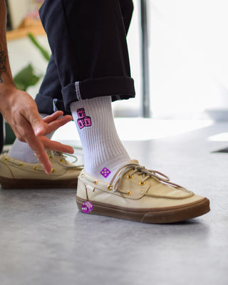ROLLIN' DICE WHITE SOCKS - WERIDELOCAL
