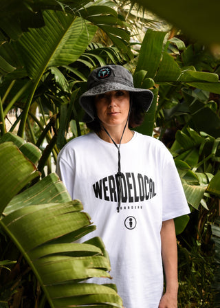 BOARDERS WHITE TEE