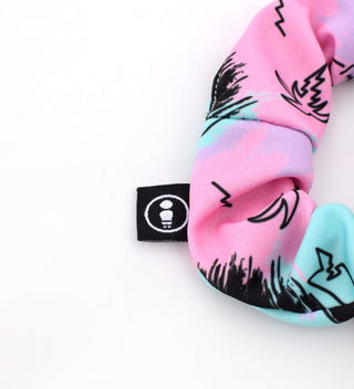 GROOVY ROCK SCRUNCHIE