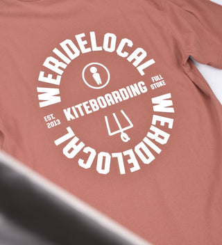 KITEBOARDING PALE APPLE TEE - WERIDELOCAL